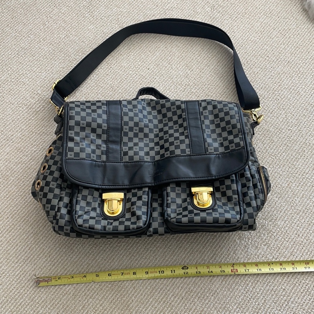 Dogs of Glamour Pet Carrier
